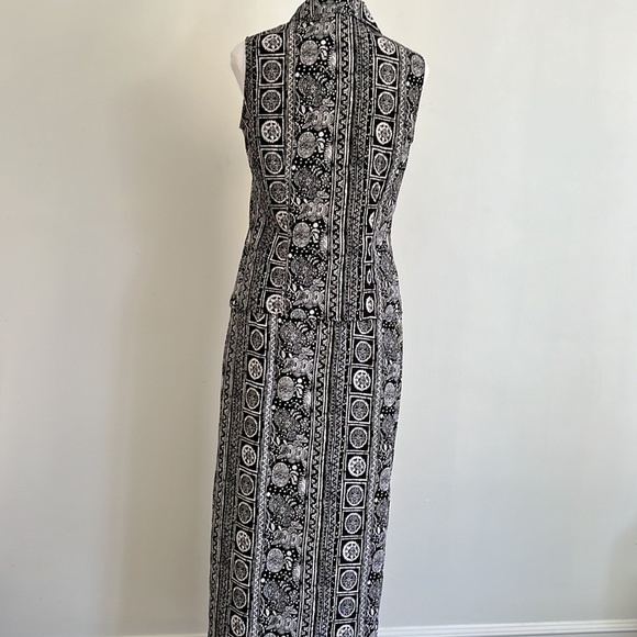 SUZY Shier Two Piece Sleeveless Blouse Long Wrap Skirt Black White - Picture 3 of 14